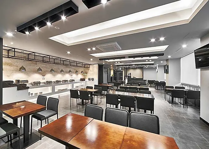 酒店 阿尔班市酒店