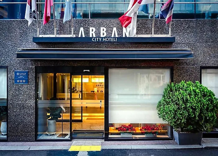 阿尔班市酒店 酒店