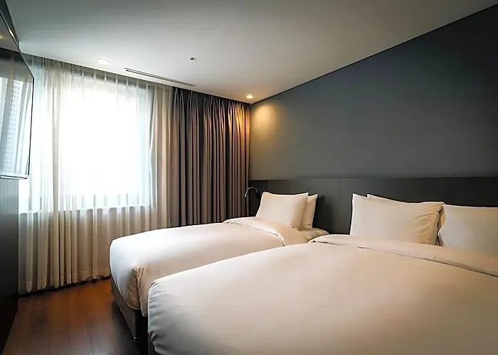阿尔班市酒店