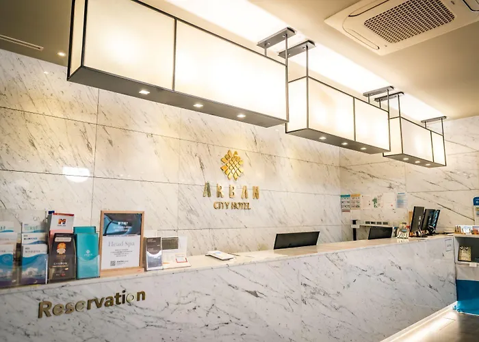 阿尔班市酒店 酒店 3*